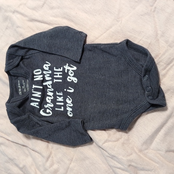 Okie Dokie Newborn Onesie 3-Piece Lot Size Newborn - Picture 4 of 4